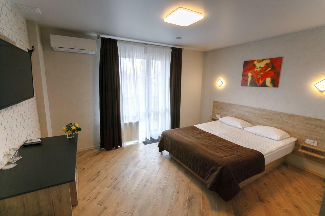 Raziotel Rishelyevskiy Kherson Eksteriør bilde